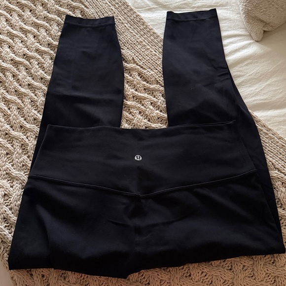 Lululemon Limited RARE ALOHA Hawaii Align Leggings - Picture 2 of 7